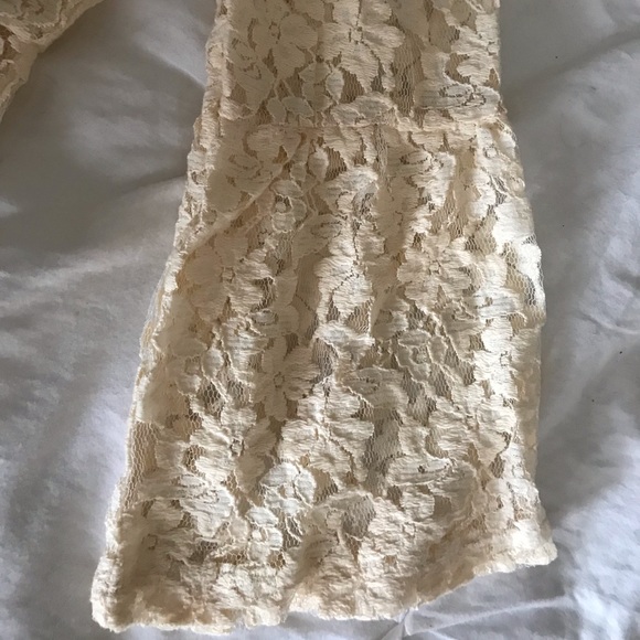 Off White Lace Dress with Floral Embroidery - Picture 3 of 3